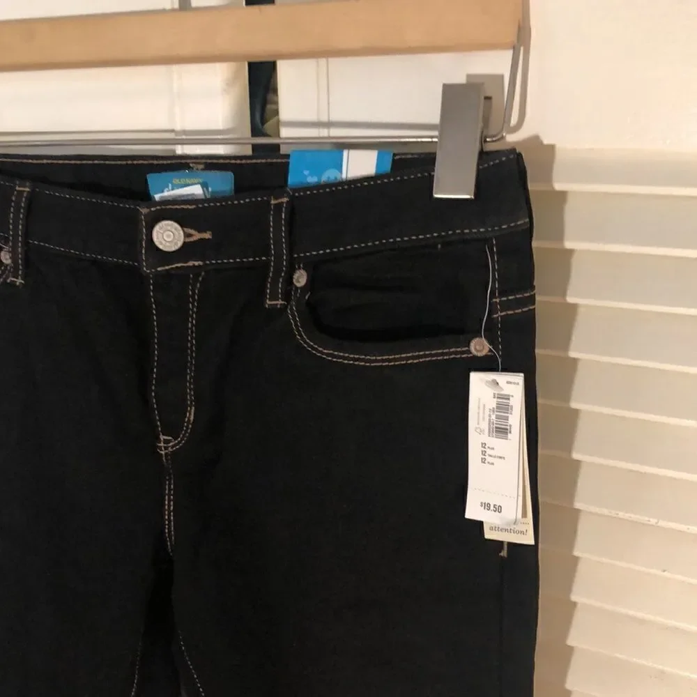 NWT adjustable waist skinny denim jeans in dark wash by Old Navy. Girls 12+